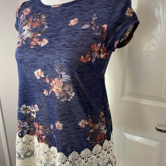 ONE WORLD XSmall Top with Laced Bottom NWT - Picture 3 of 7